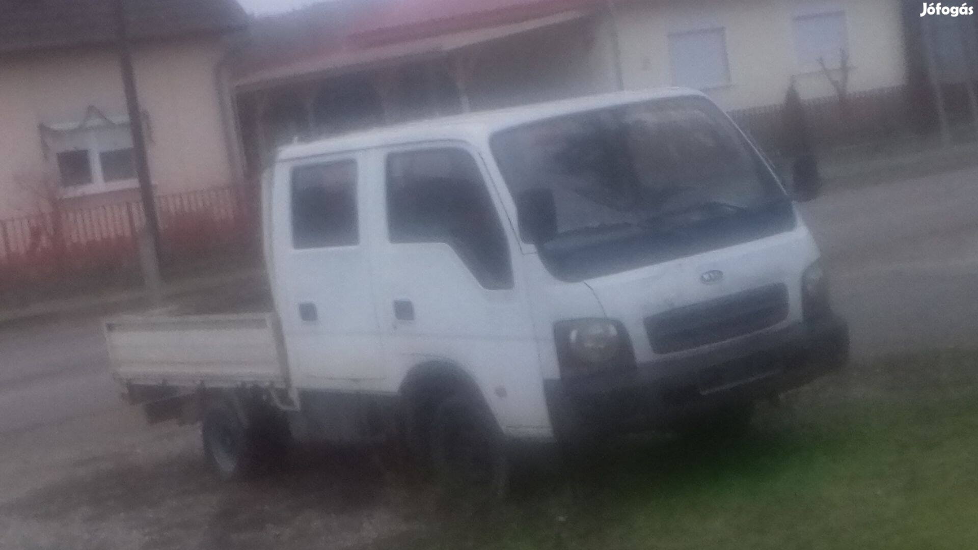 Duplakabinos platós KIA K2500 teherautó eladó!!