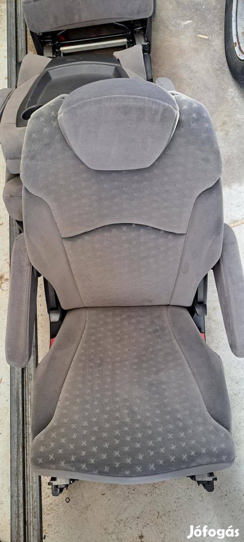 Duplakarfás Citroen C8, Peugeot 807, Lancia Phedra, Fiat