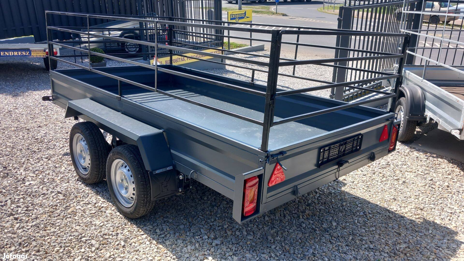 Duplatengelyes, Vas, hegesztett, Extra Erős zártszelvény Új Utánfutó!