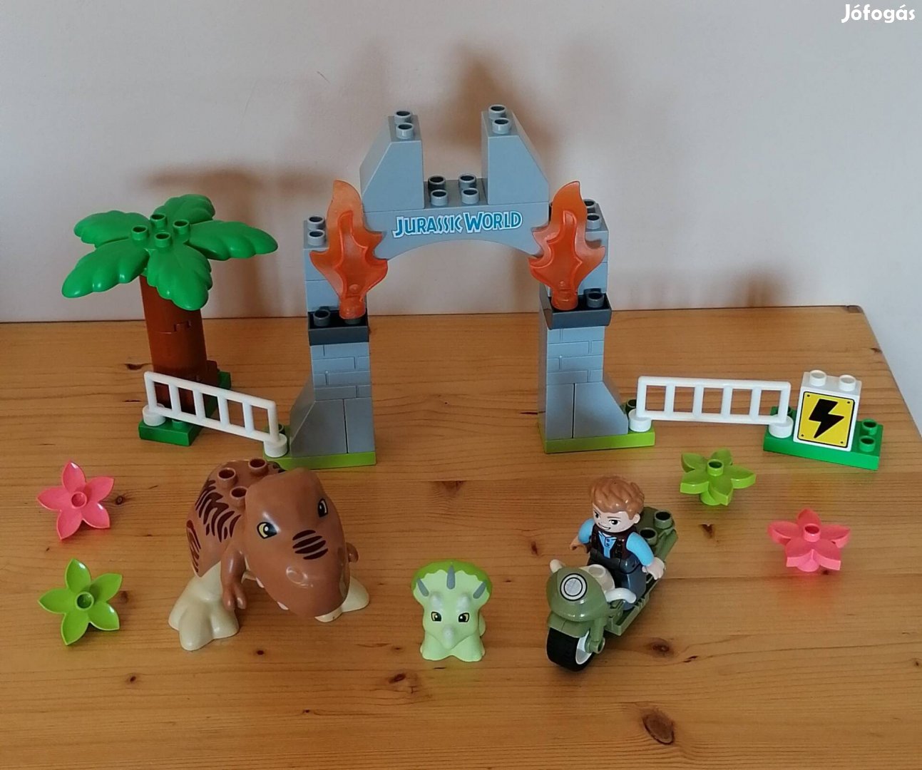 Duplo 10939 Jurassic world szett 