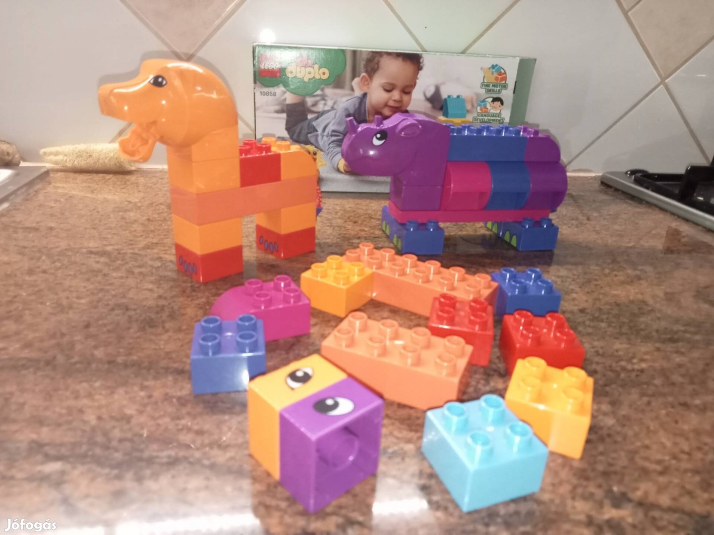 Duplo orrszarvú és oroszlán állatok (3514)