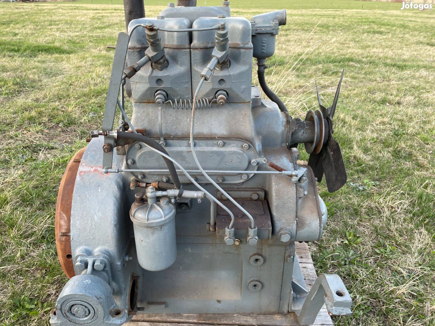Dutra UE 28 motor eredeti állapotban eladó