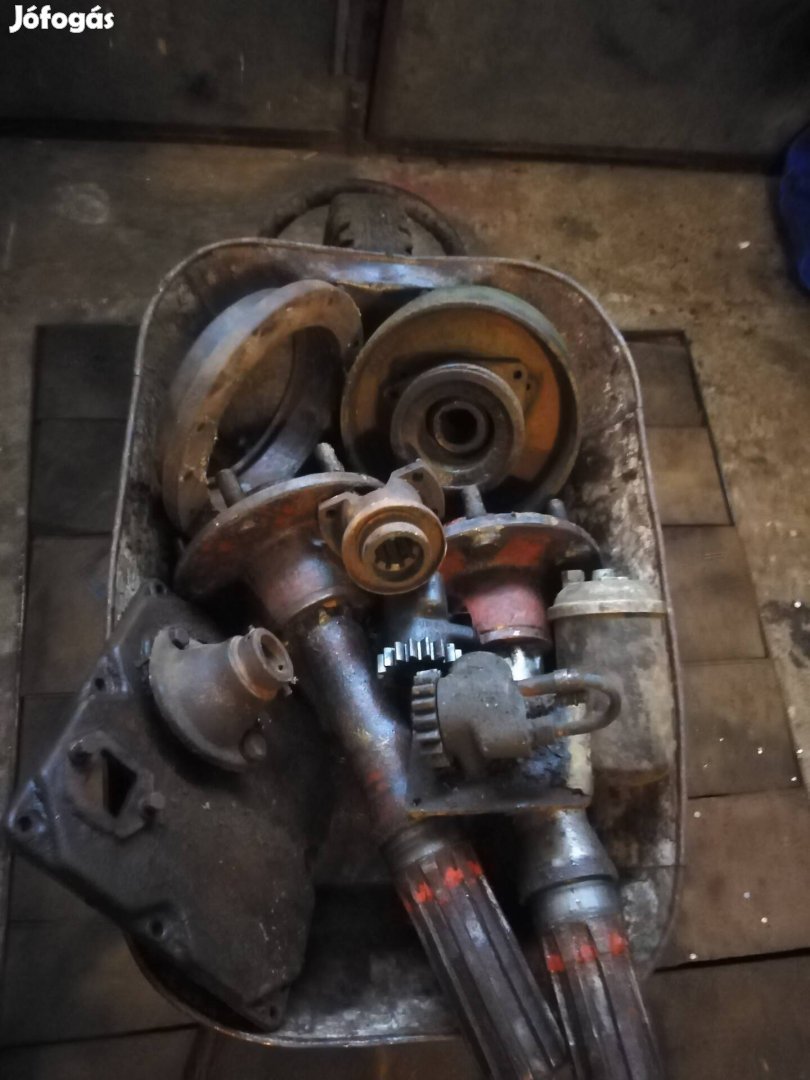 Dutra ue 28 vegyes alkatrész