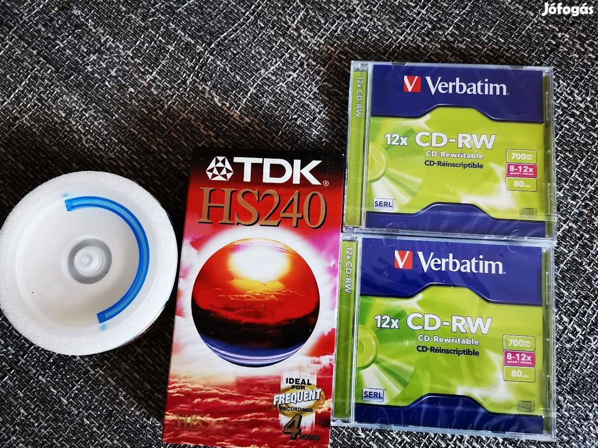 Dvd +r 10 Darab, cd 2 Darab És 1 Darab Videokazetta, Egyben