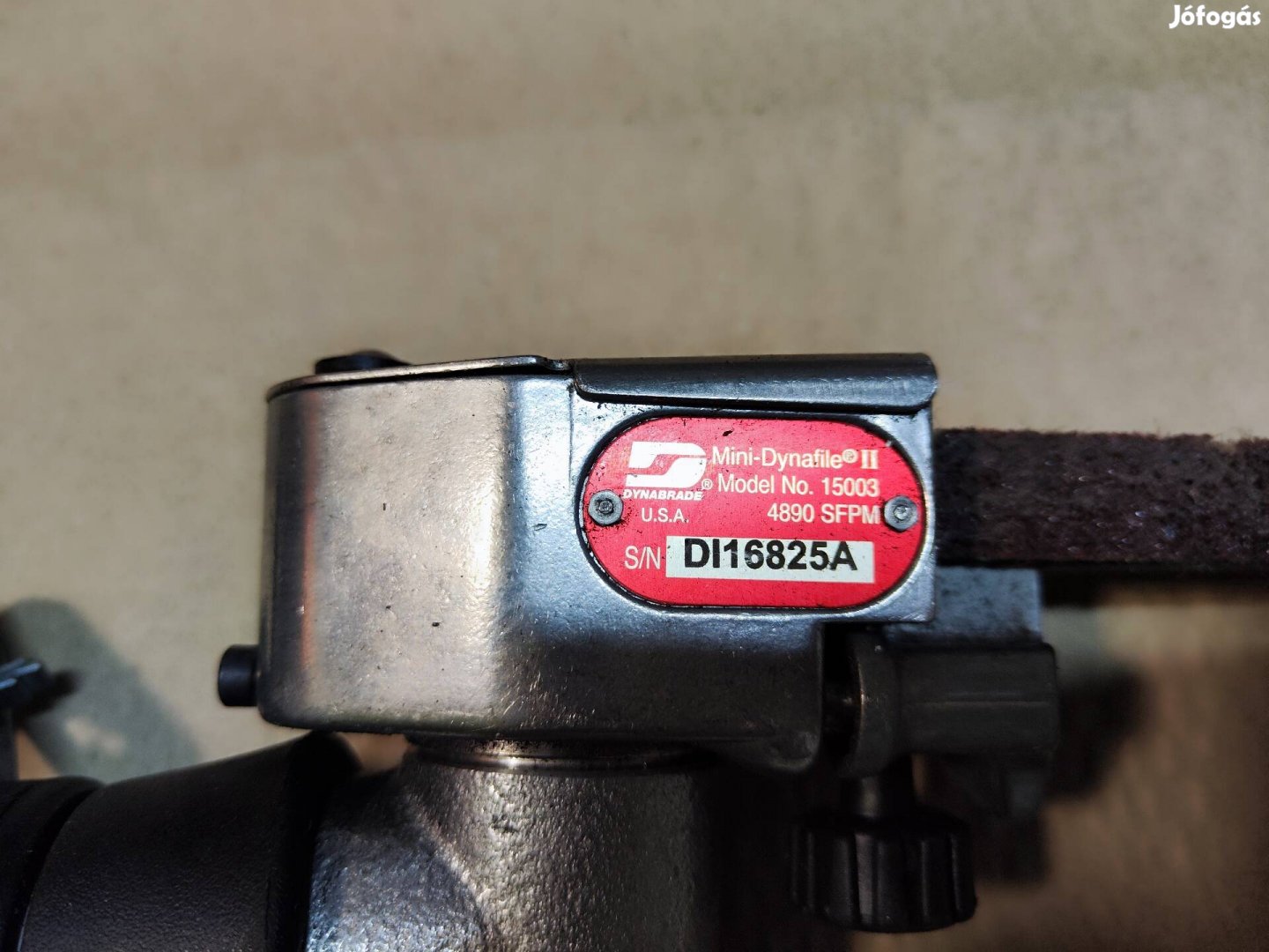 Dynabrade pneumatikus szalagos csiszoló eladó