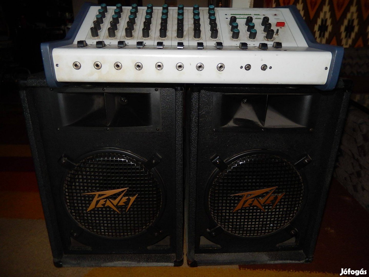 Dynachord sztereó (2x150W) erősitő + 2db.Peavey(12inch)hangszóróó