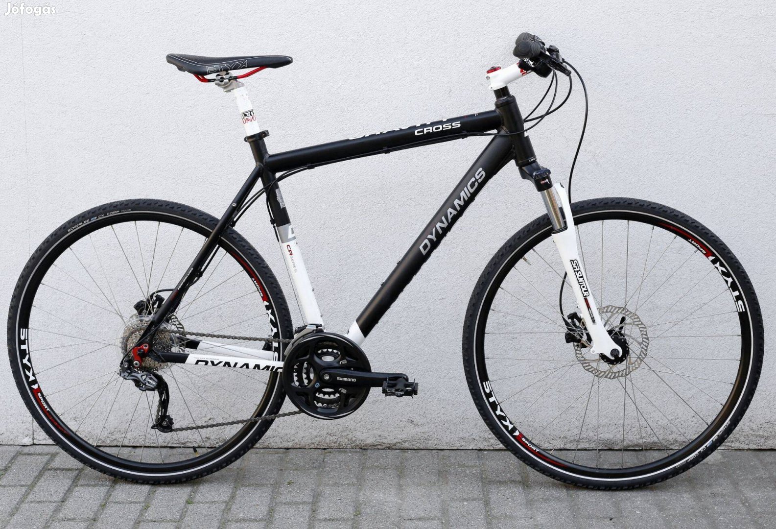 Dynamics (KTM) Gravity Cross 28" Cross-Trekking kerékpár (L-XL)