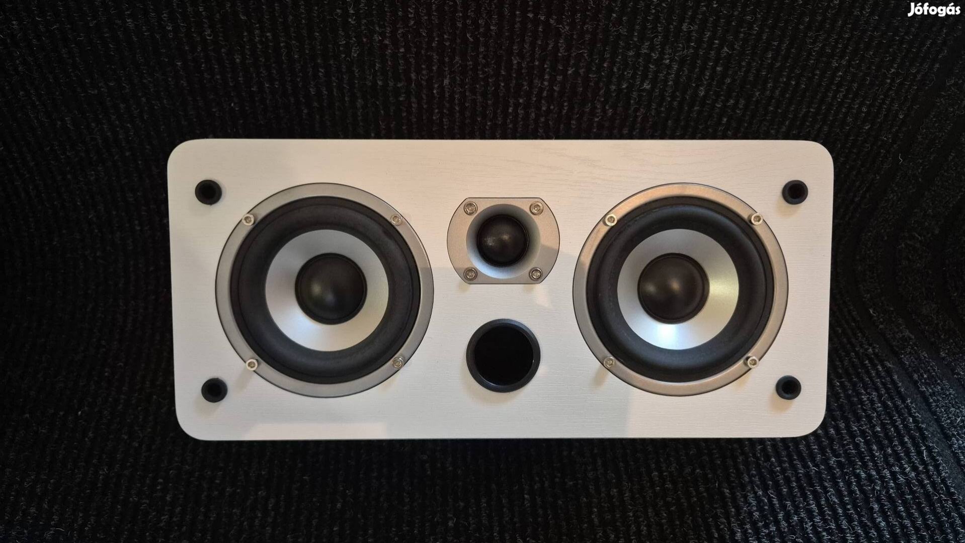 Dynavoice magic LCR-4 hangfal