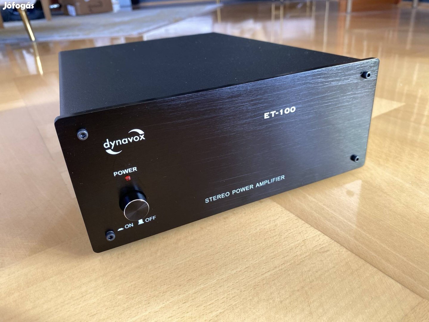 Dynavox ET-100 végfok sztereo erősítő 2x60W (4 ohm RMS)