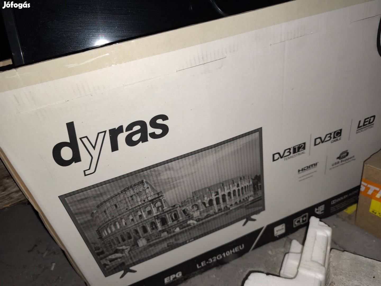 Dyras 32" LED TV