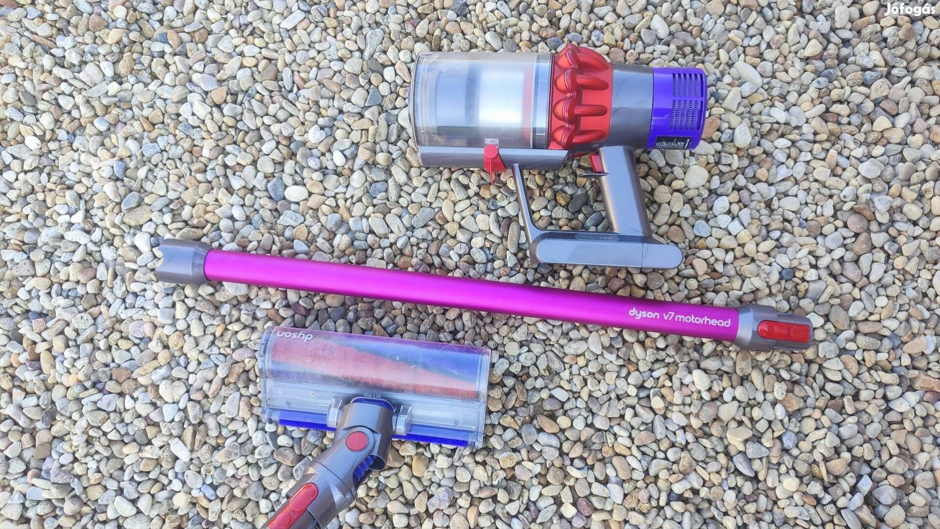 Dyson V10 akkumulátoros porzsák nélküli porszívó 