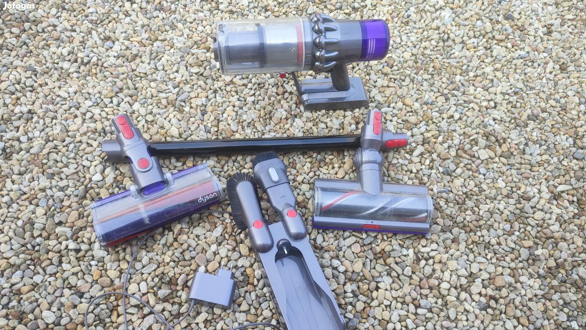 Dyson V11 akkumulátoros porzsák nélküli porszívó 