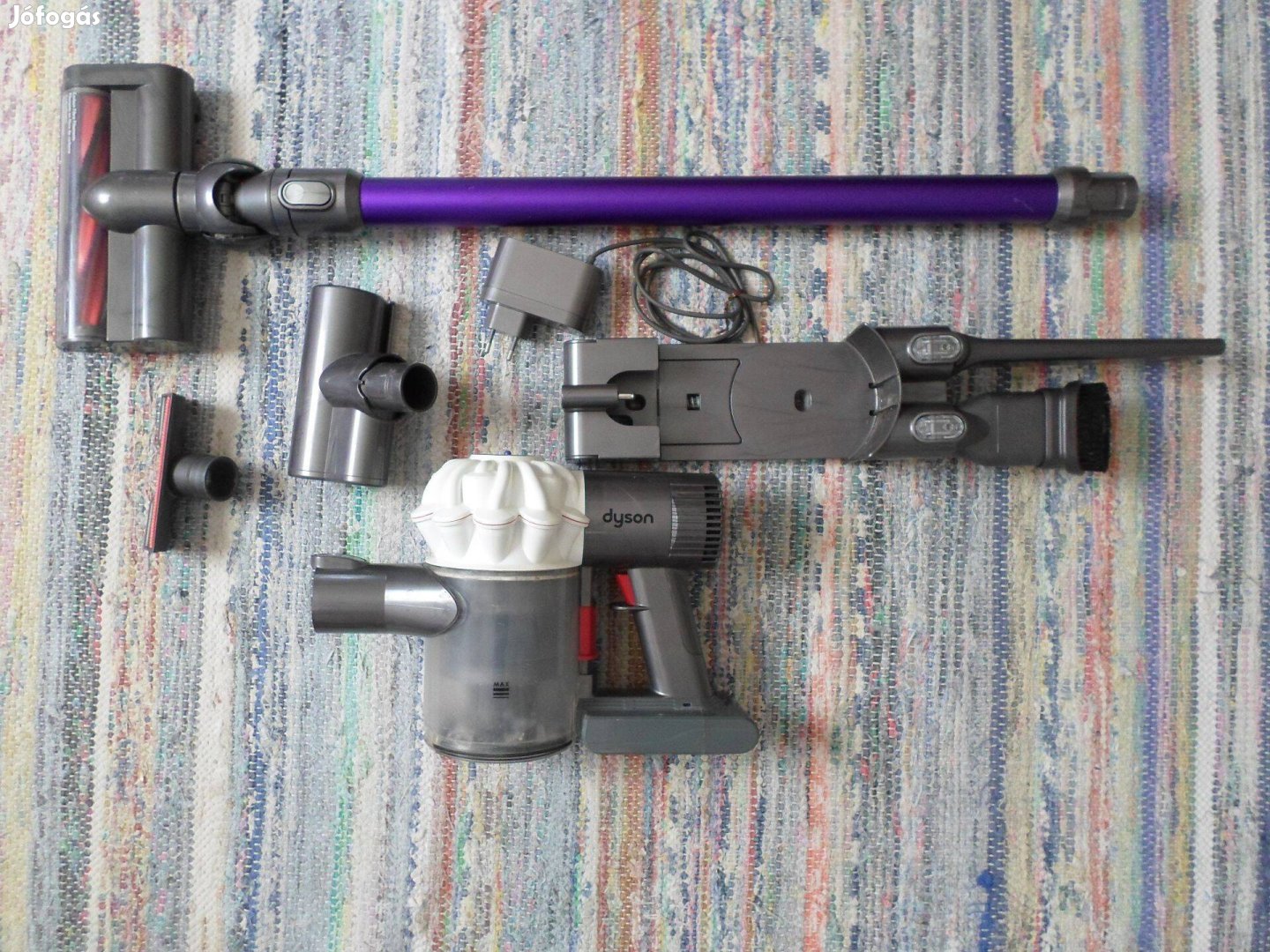 Dyson V6 akkumulátoros porzsák nélküli porszívó