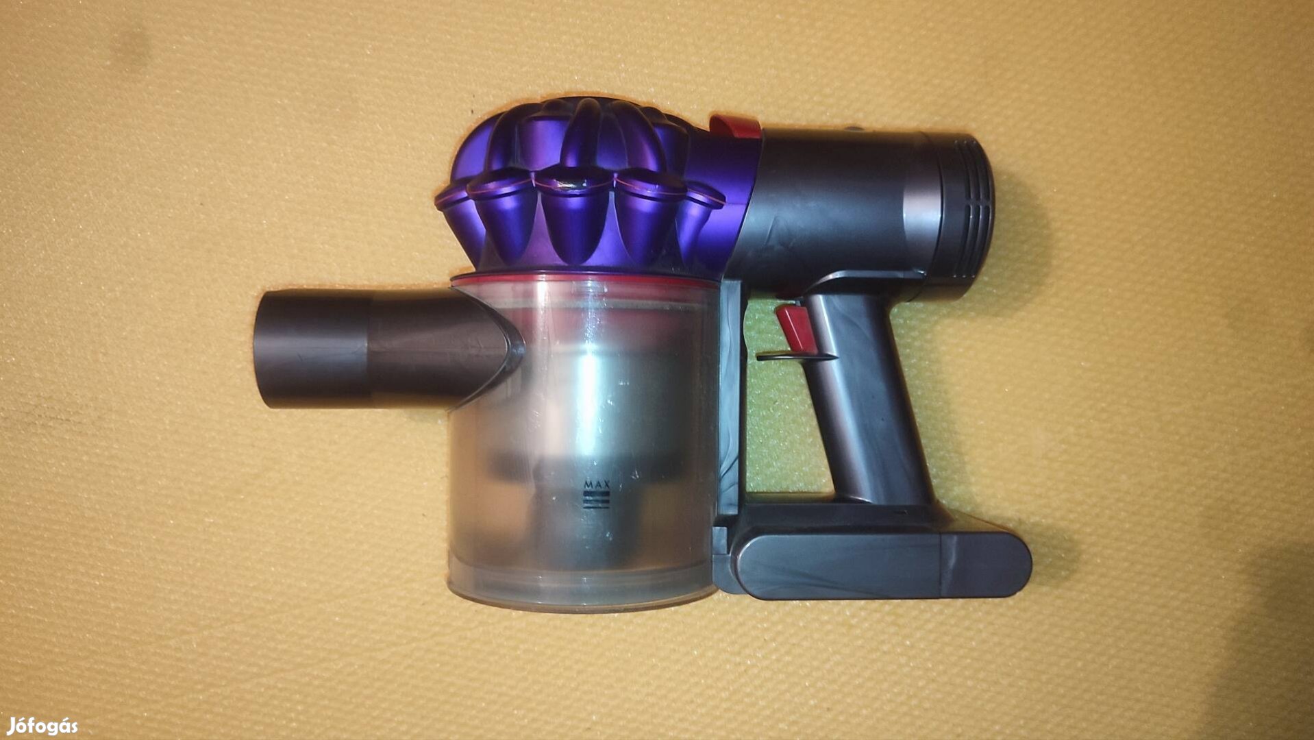 Dyson V7 2db akkus porzsák nélküli porszívó 