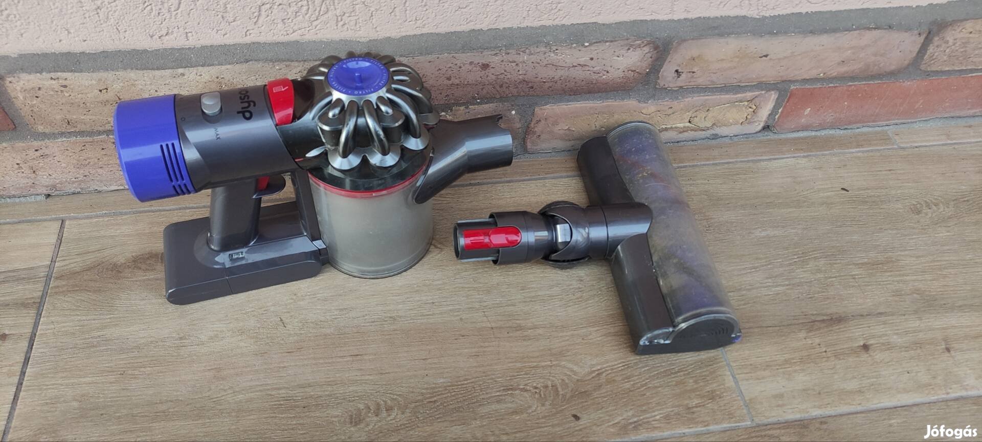 Dyson V8 porszívó 