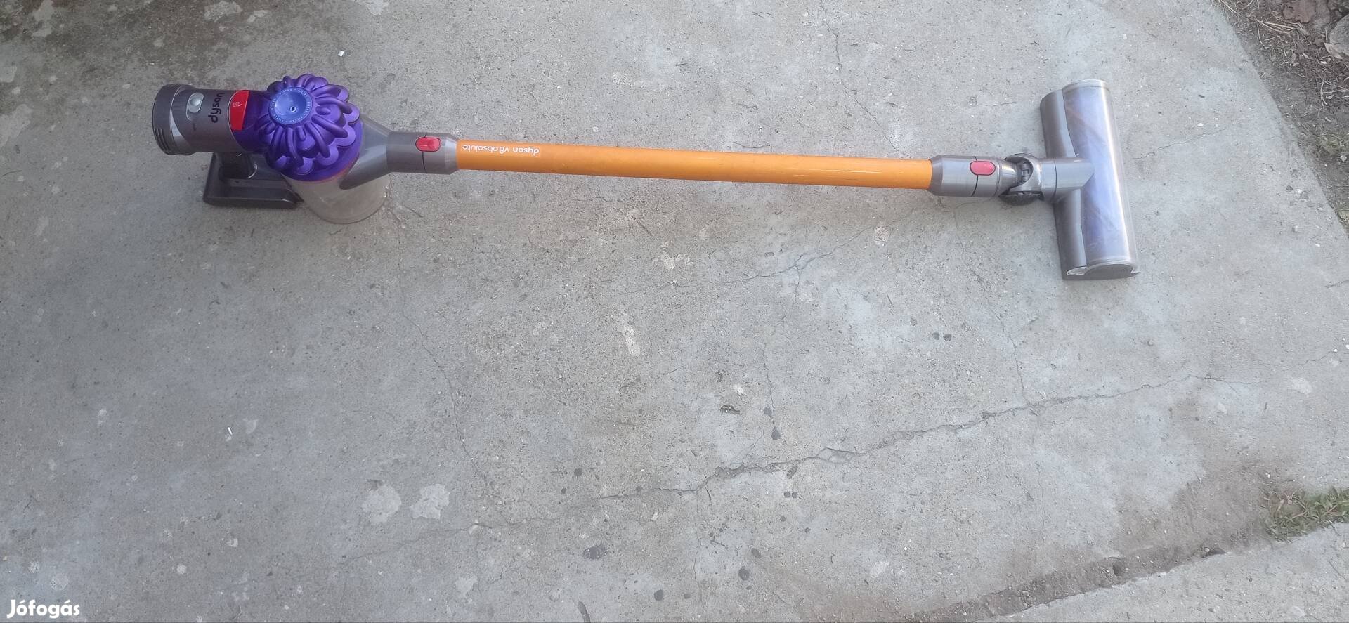 Dyson v8 absolute hibás 