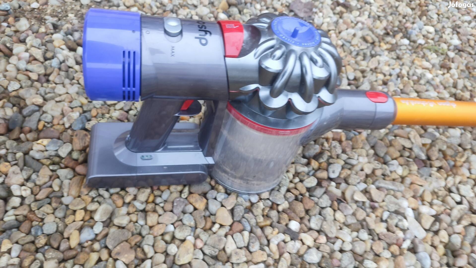 Dyson v8 akkumulátoros porzsák nélküli porszívó 