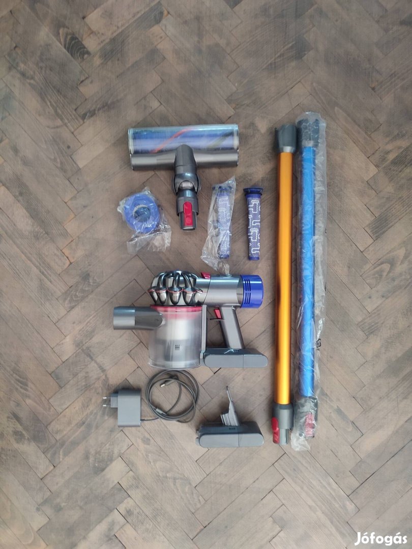 Dyson v8 elado