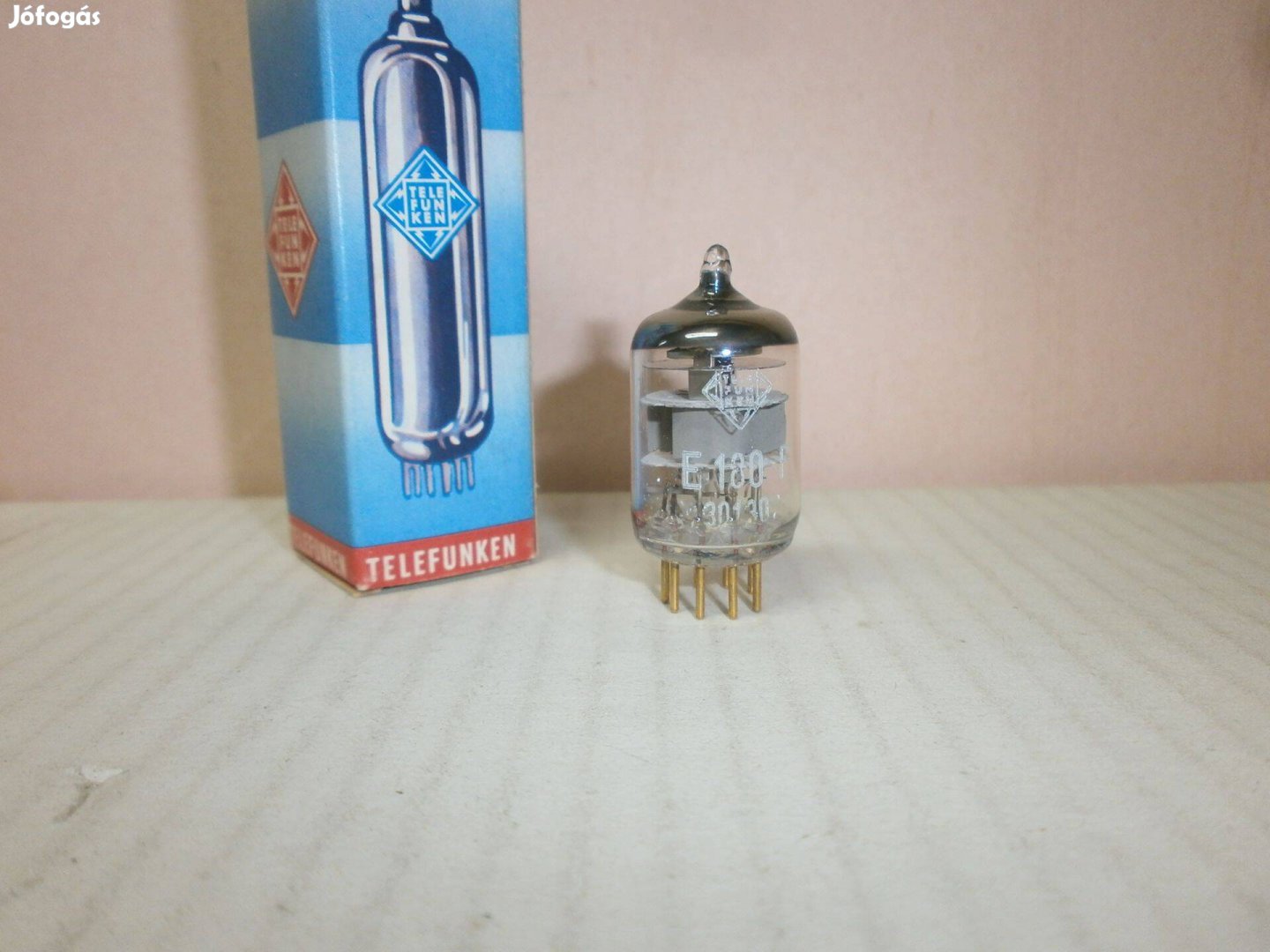 E180F ( 6688) - Telefunken - NOS