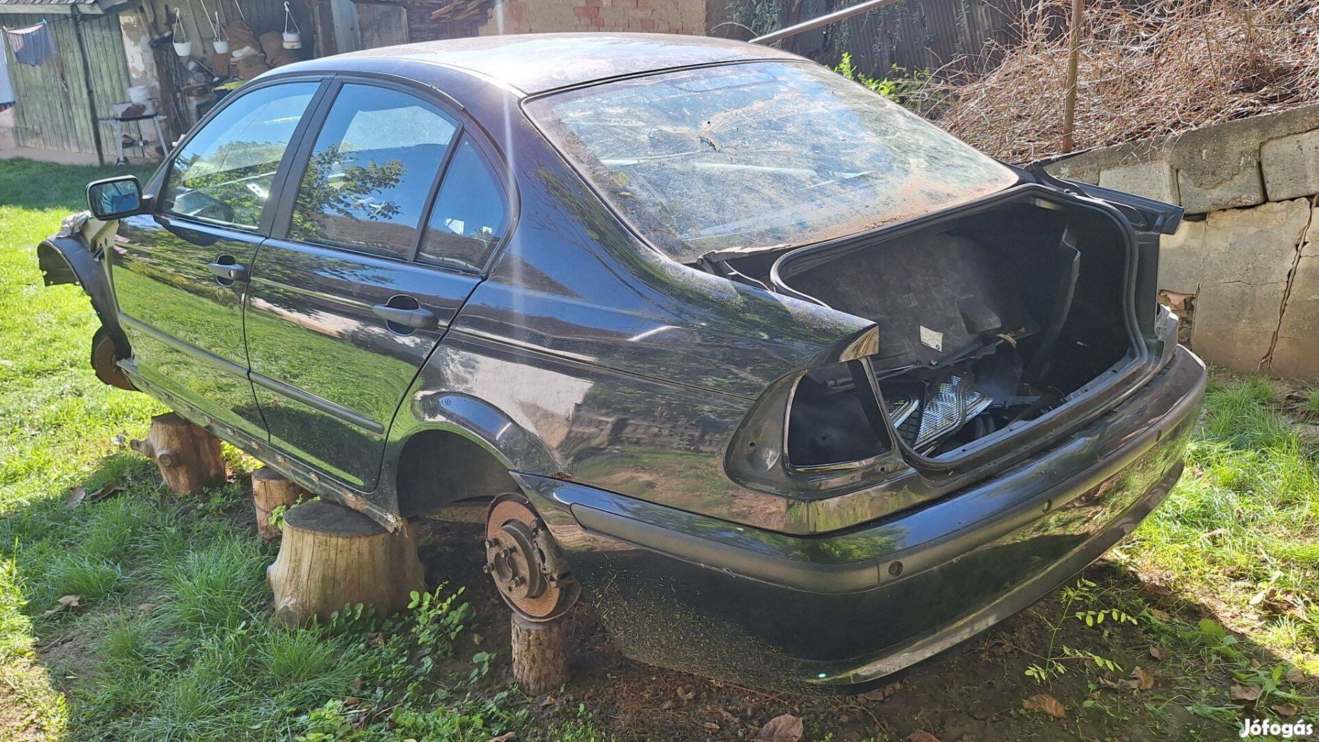 E46 szedán bódé