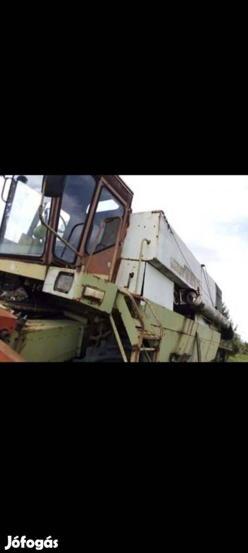 E517 motorhibás kombájn eladó