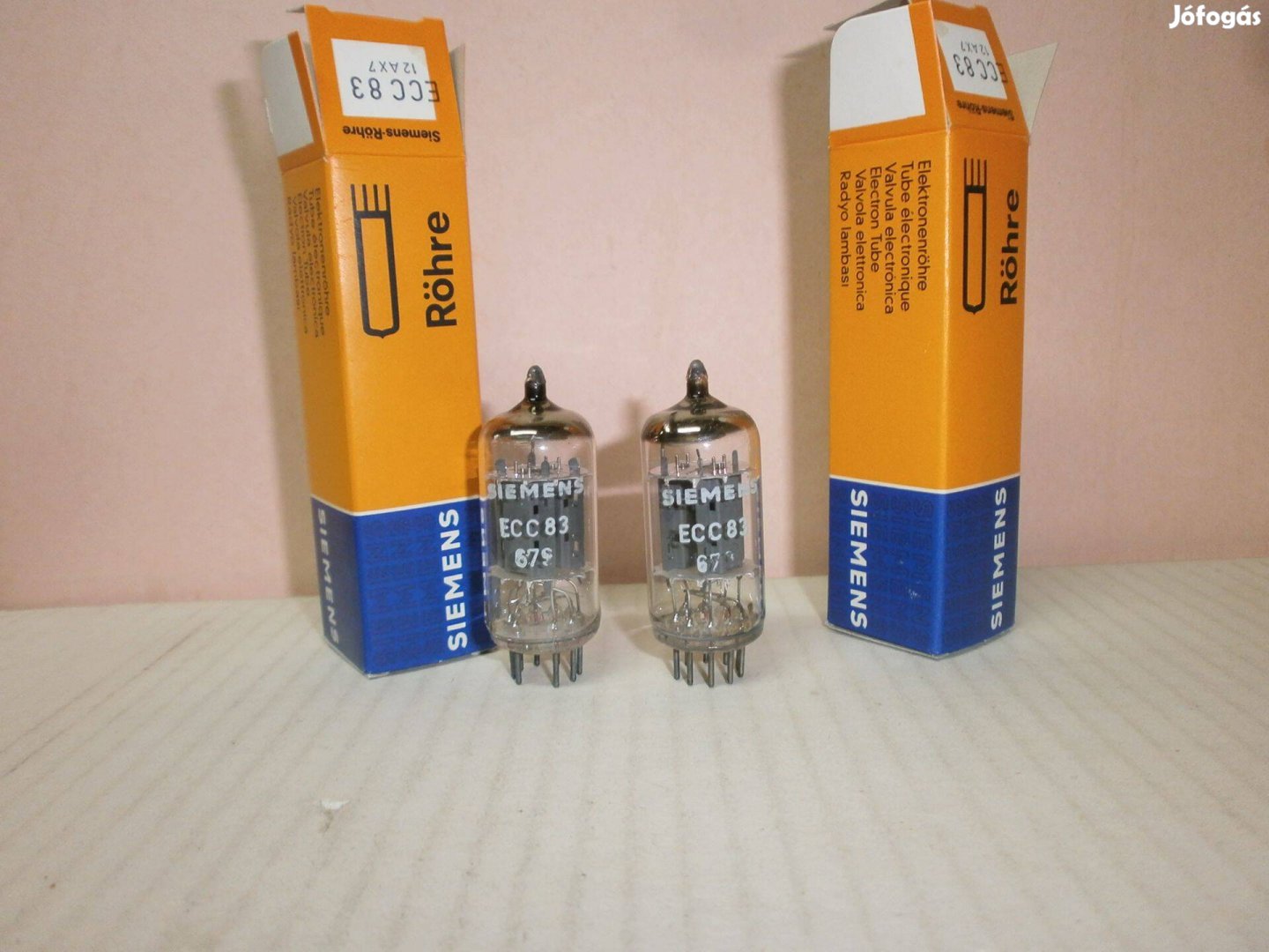 ECC83 (12AX7) - Siemens long smoth plate 17mm - NOS