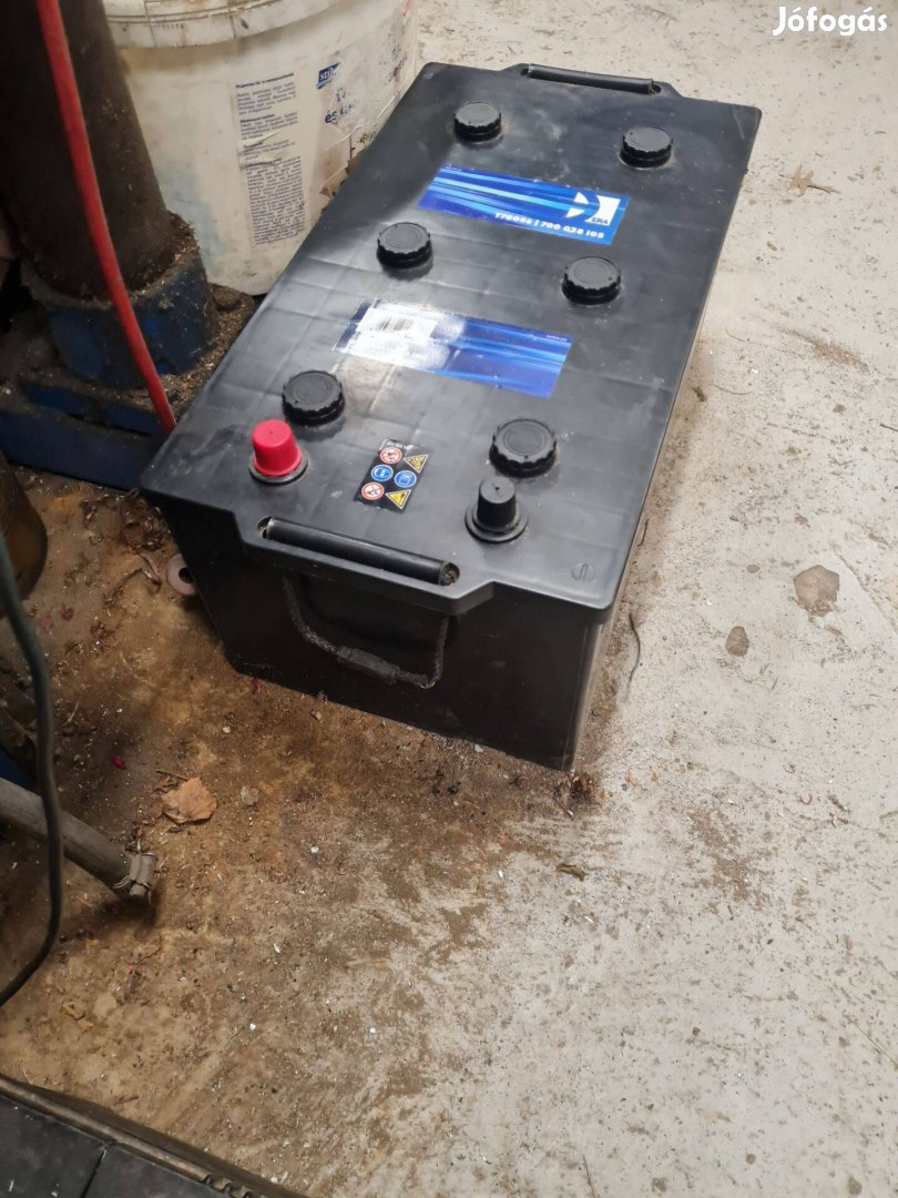 ERA akkumulátor 12V 200Ah 1050A Új cm