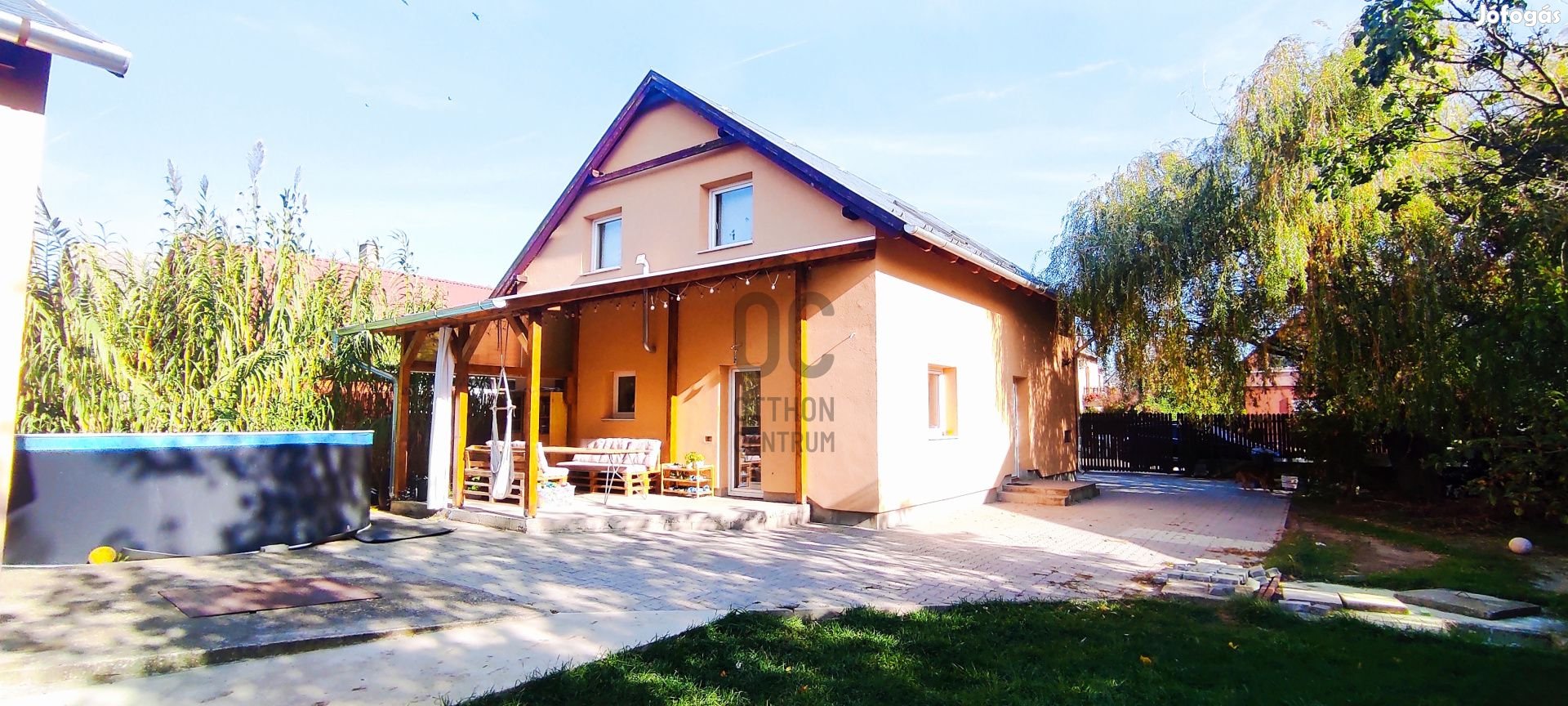 ÉRD - CSENDES KÖRNYEZET - TÖBBGENERÁCIÓS