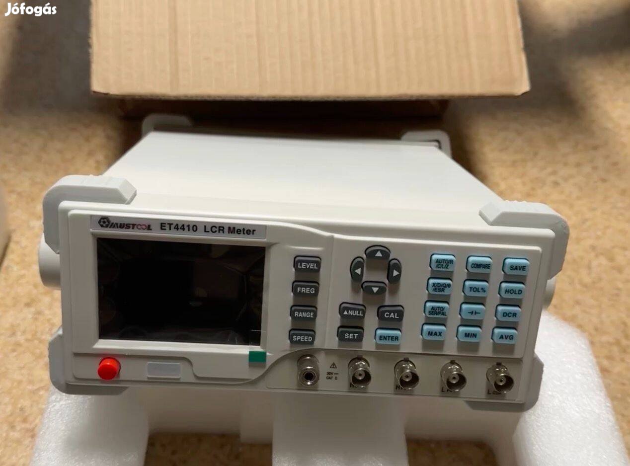 ET4410 RLC CRL asztali multimter