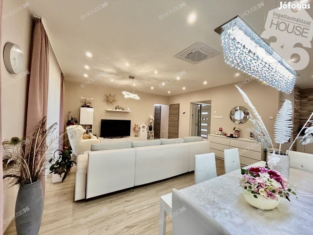 EXKLUZÍV OTTHON KECSKEMÉTEN, ELEGANCIA, LUXUS, KÉNYELEM!