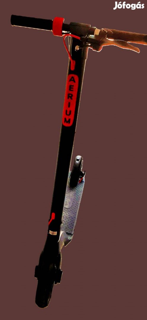 E-Roller "Aerum HX8" - Kivehető Akumulátor