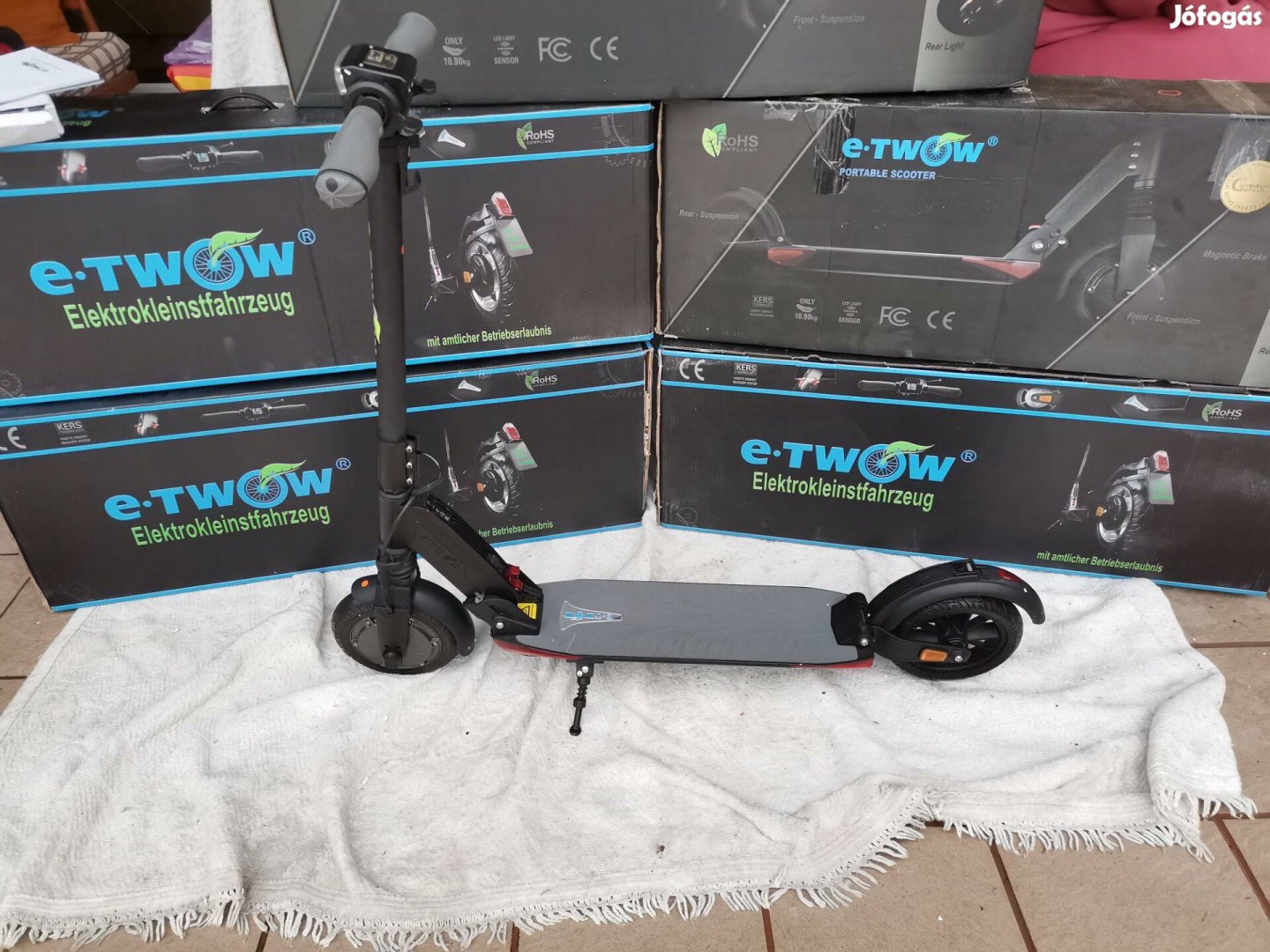 E-Twow Es új 0km elektromos roller eladó