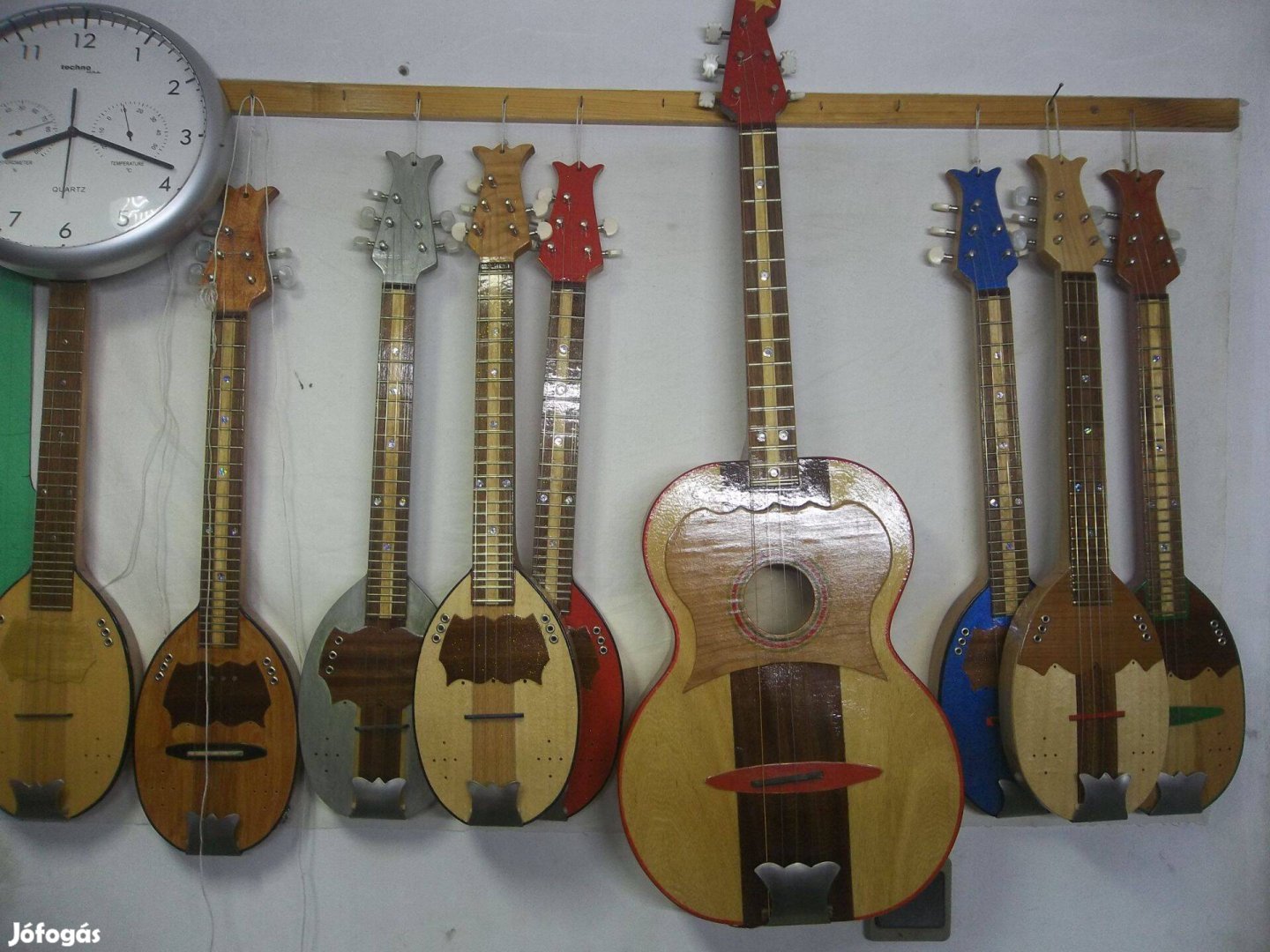 É prim Á basszprim É brácstambura