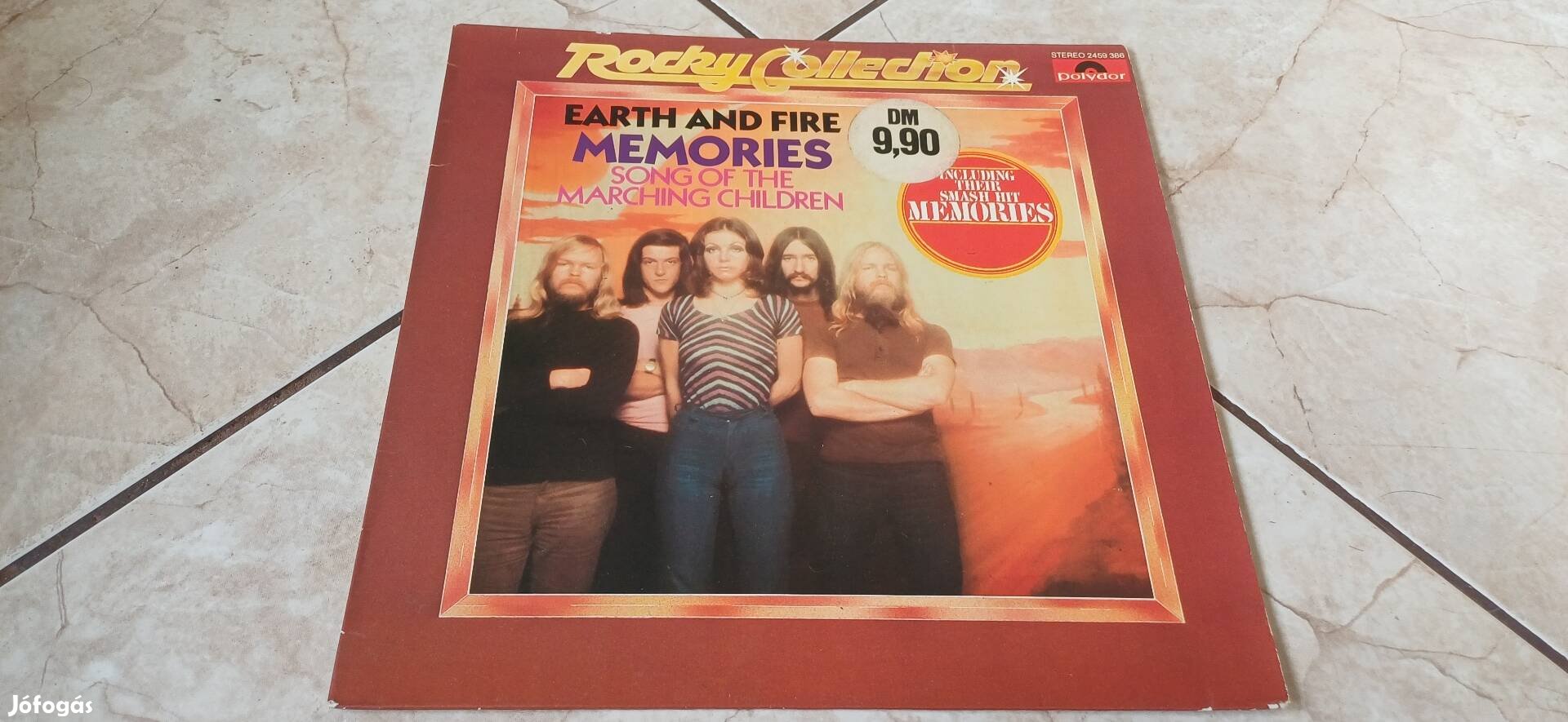 Earth and Fire bakelit hanglemez