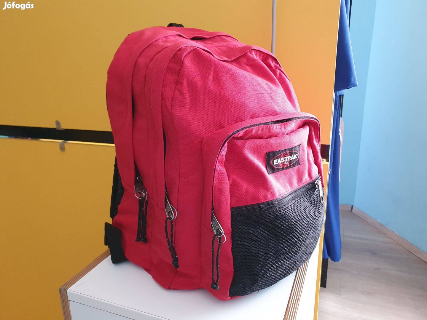 Eastpak Pinnacle Sailor Red hátizsák 38L