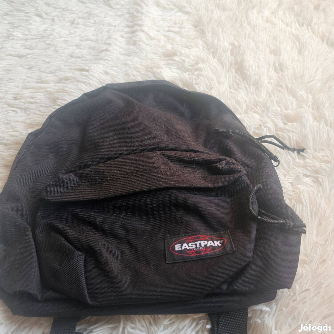 Eastpak mini 10 literes hátizsák teljesen új fekete