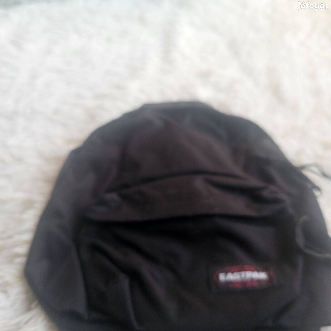 Eastpak mini 10 literes hátizsák teljesen új fekete