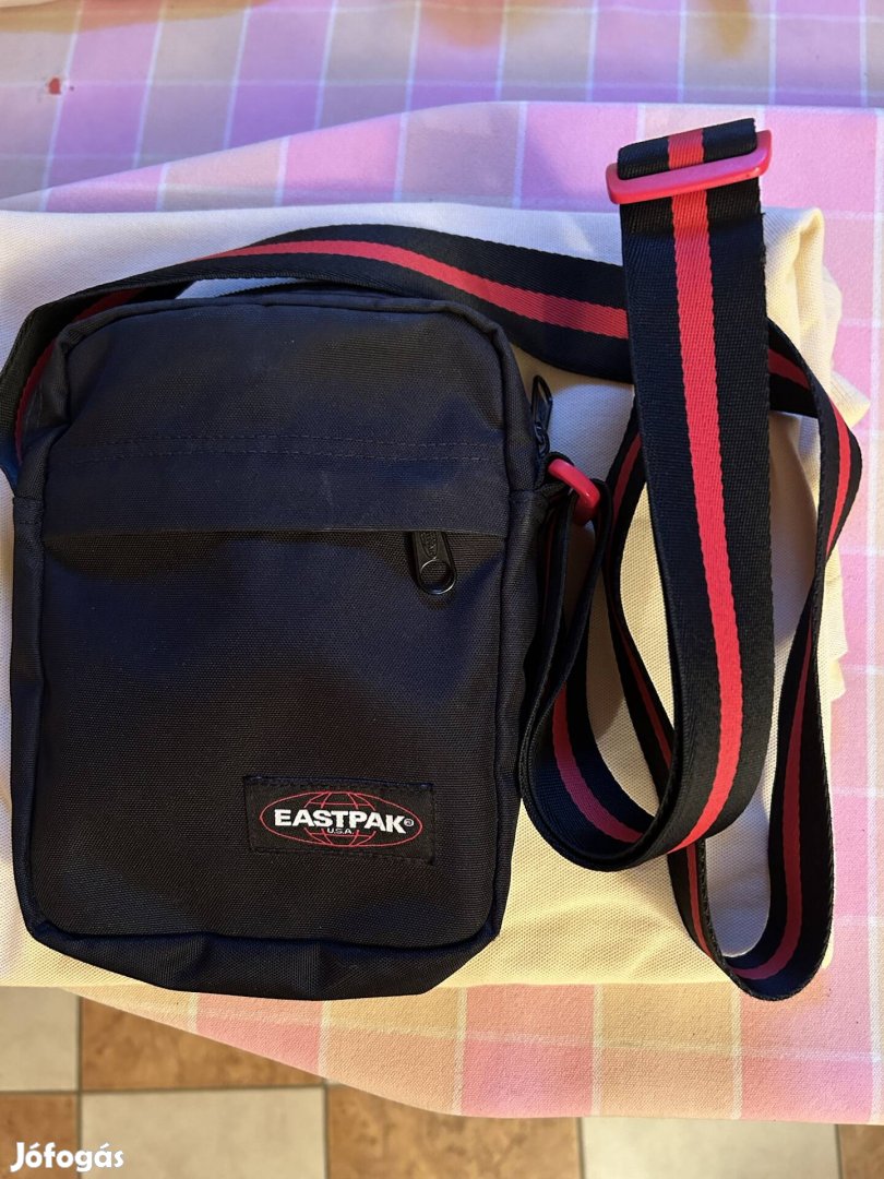 Eastpak táska