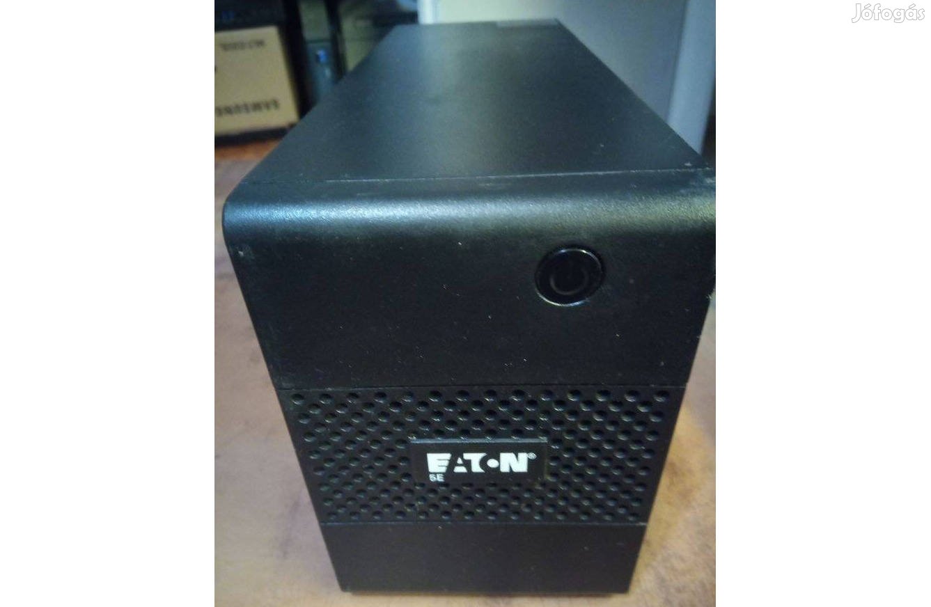 Eaton 5E650idin szünetmentes tápegység (UPS) új aksival
