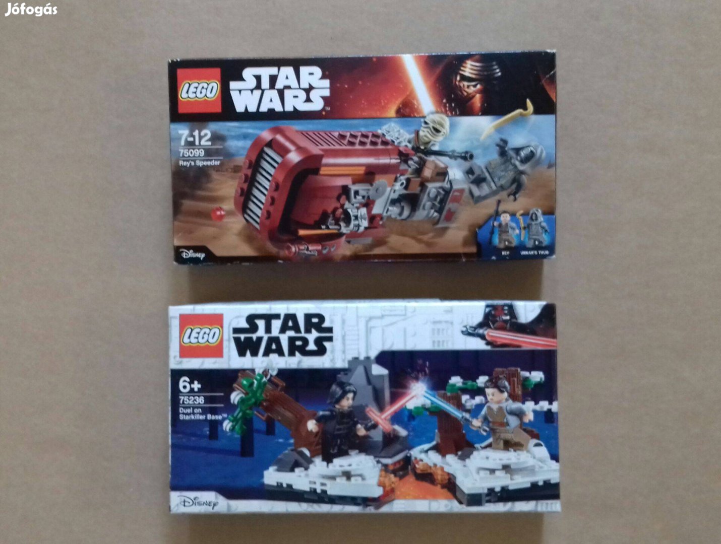 Ébredő Erő bontatlan Star Wars LEGO 75099 Rey siklója + 75236 Fox.árba