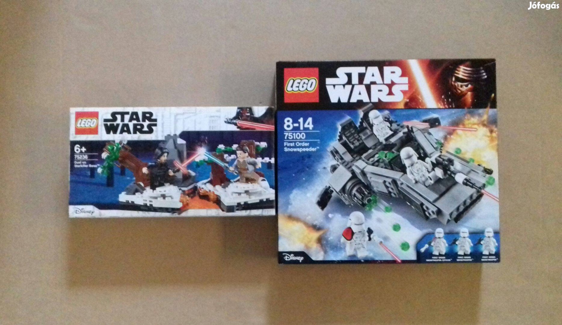 Ébredő Erő bontatlan Star Wars LEGO 75100 + 75236 Párbaj Fox.az árban!
