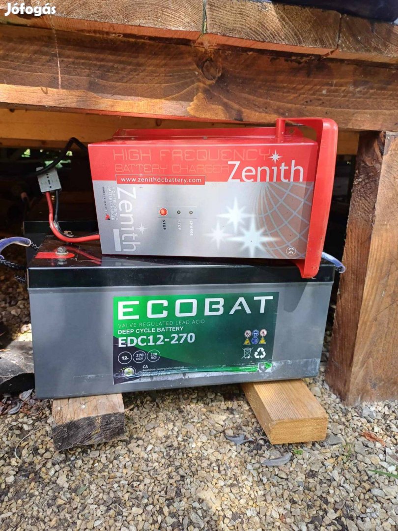 Ecobat Deep AGM akkumulátor (12 V 270 Ah 4 DB) + akkumulátor töltő