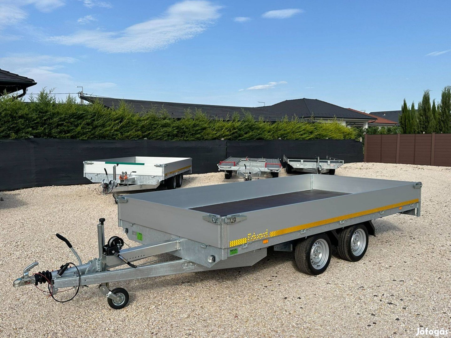 Eduard P4 4020 4x2m 2700 kg multitransporter trailer