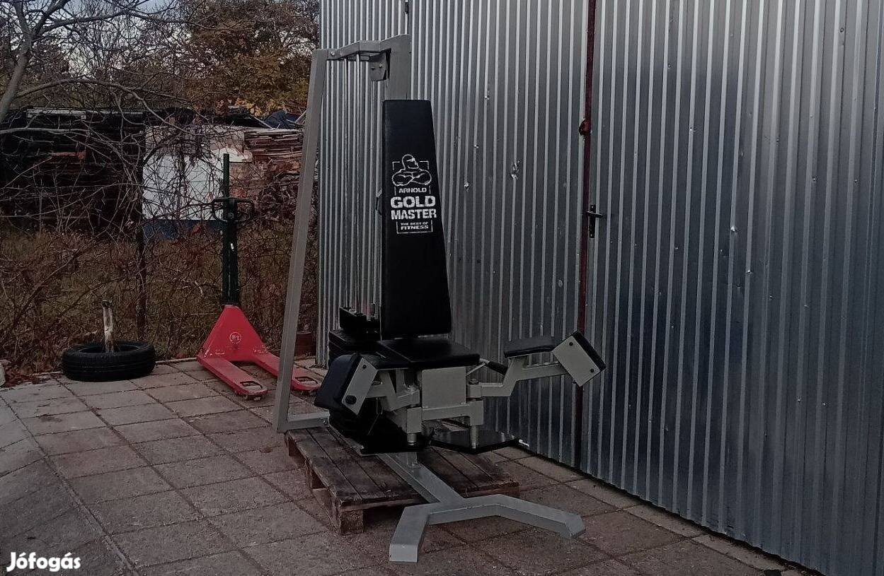 Edzőtermi combközelítő Arnold comb közelítő lábgép láb gép
