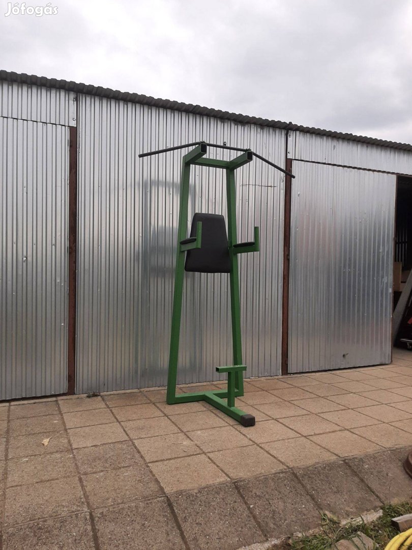 Edzőtermi húhúzódzkodó lábemelő hasizom állvány
