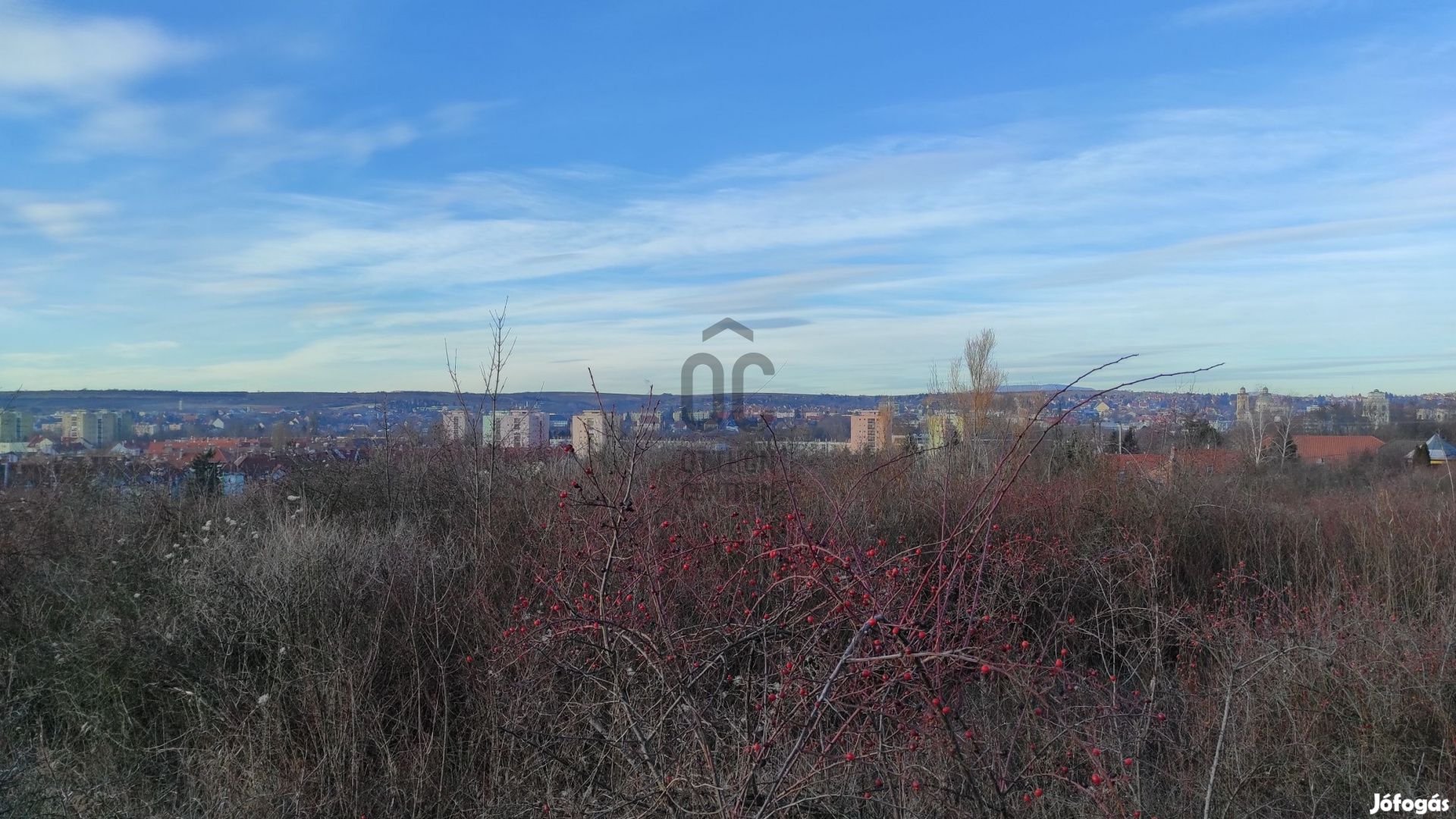 Eger, Almagyar-Merengő részén, panorámás építési telek eladó