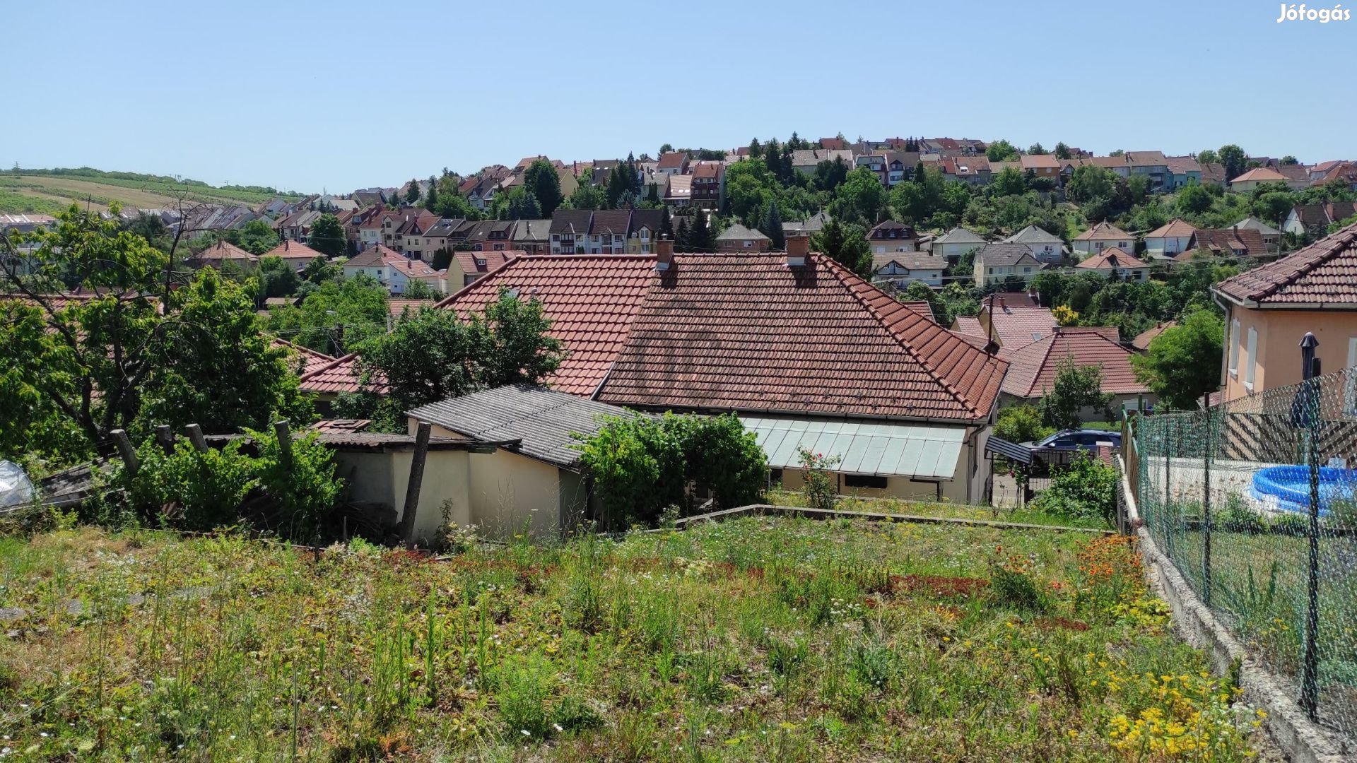 Eger, Vécseyvölgy városrészen eladó 4 szobás családi ház