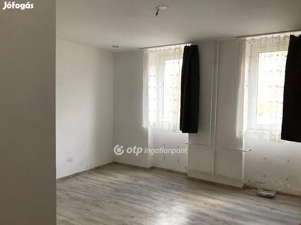 Egeri 140 nm-es ház eladó