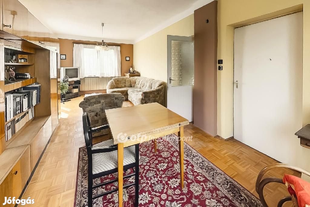 Egeri eladó 184 nm-es ház