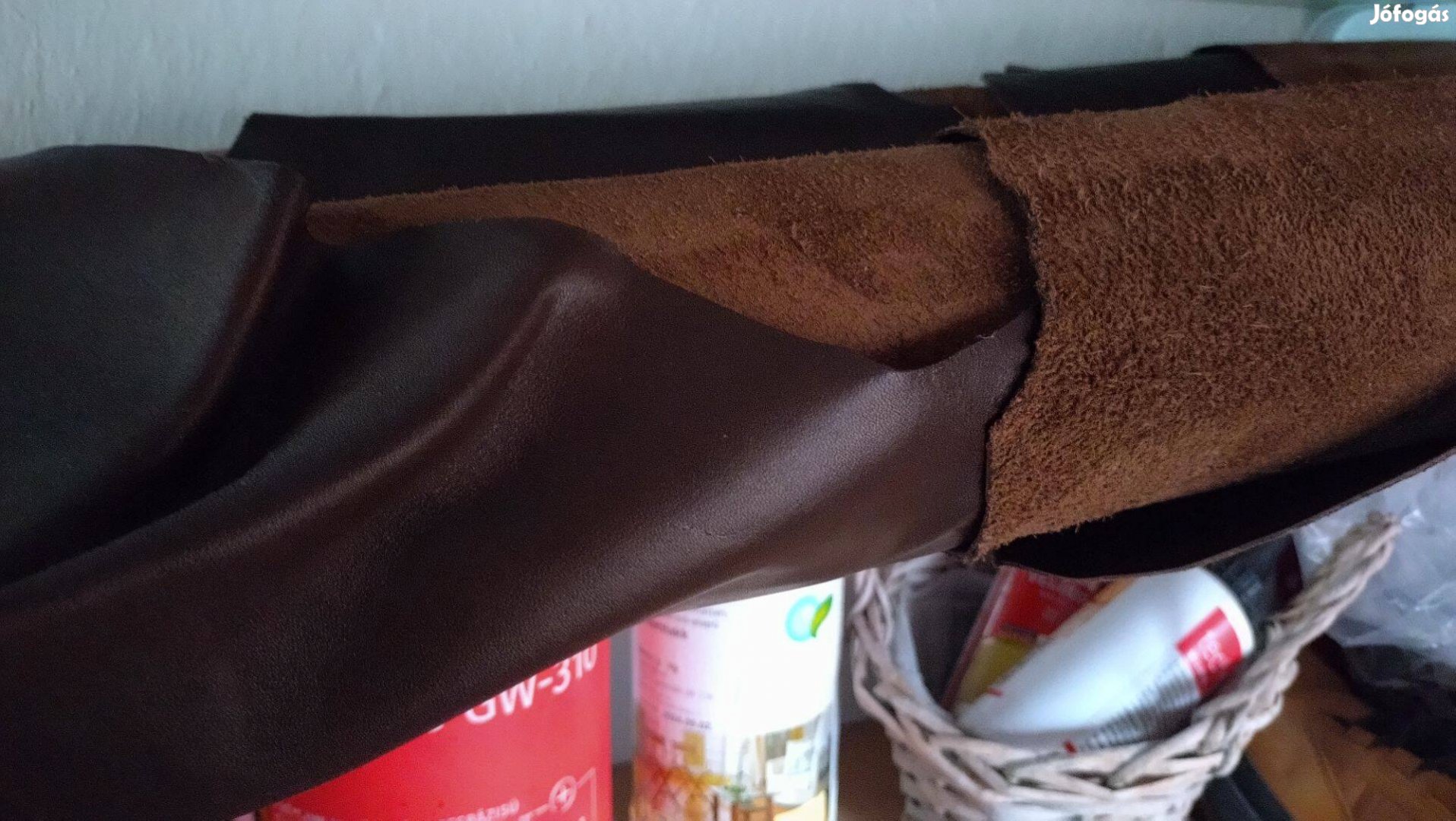 Egész marhabőr barna színben 1,1mm